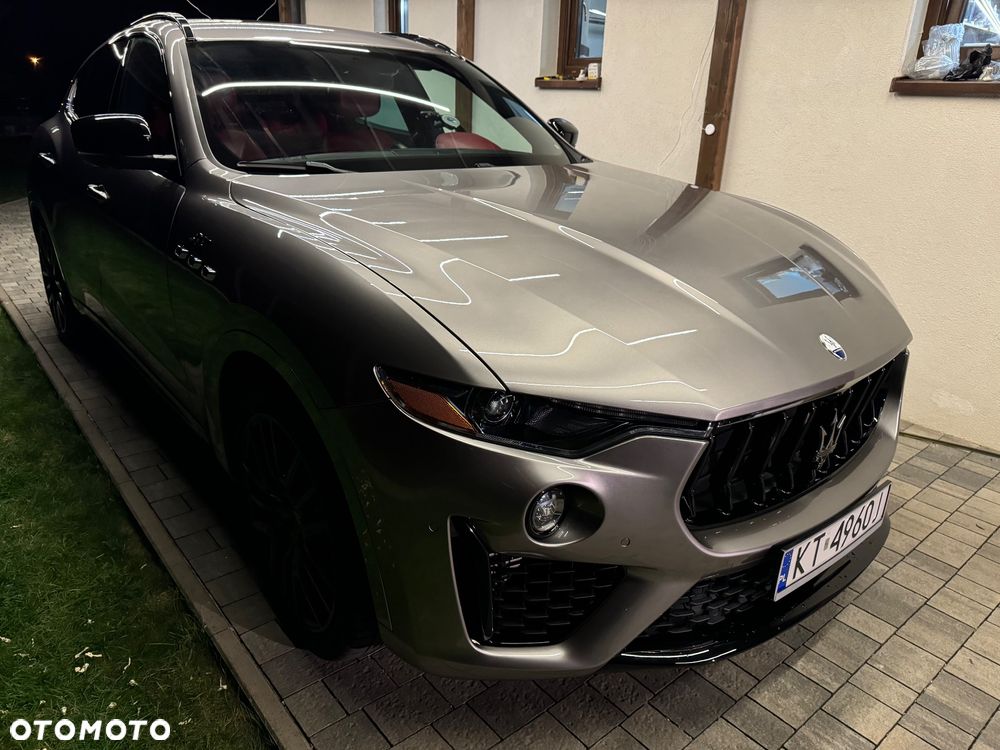 Maserati Levante Q4 GranSport - 3