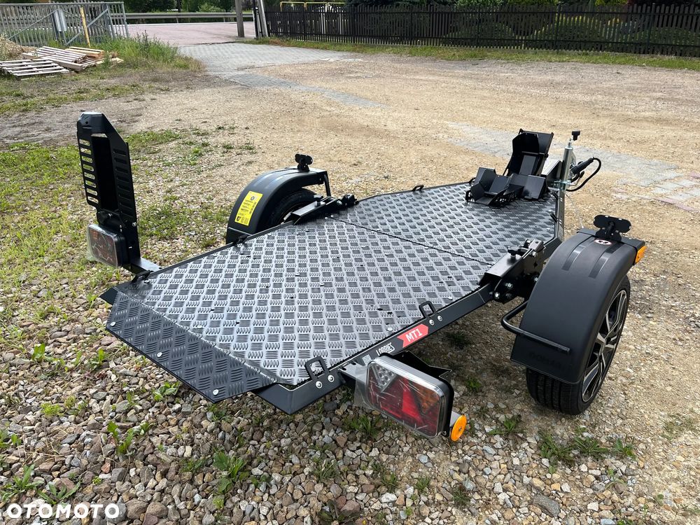 Lorries MT-1 BLACK EDITION - 3