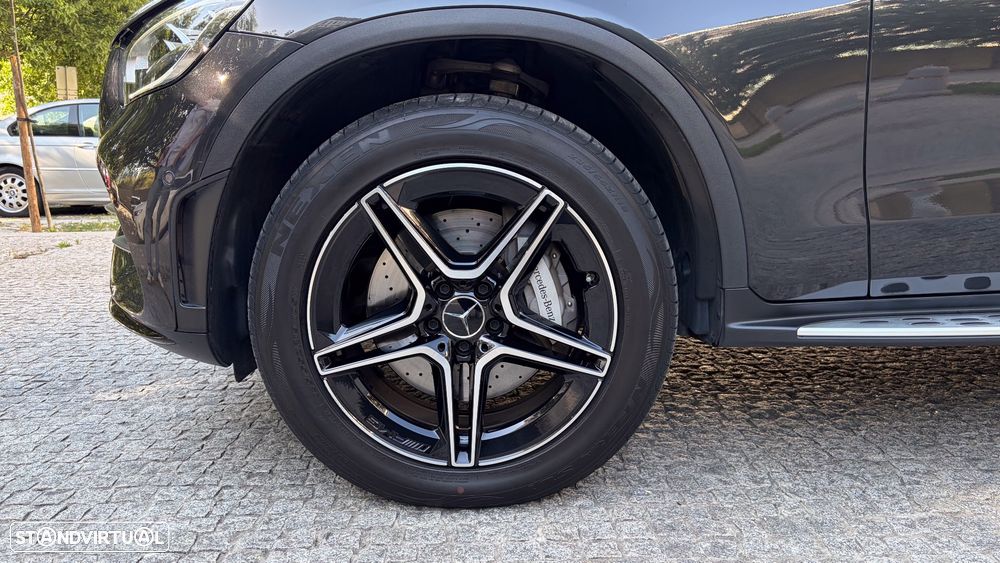 Mercedes-Benz GLC 300 de 4Matic 9G-TRONIC AMG Line - 15