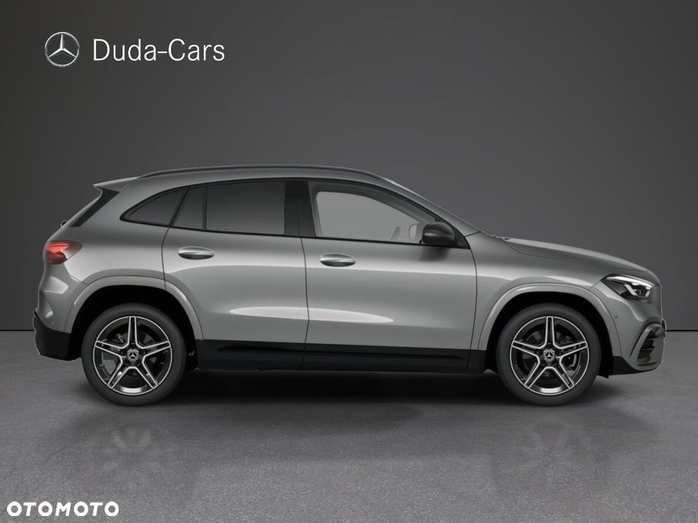 Mercedes-Benz GLA - 6