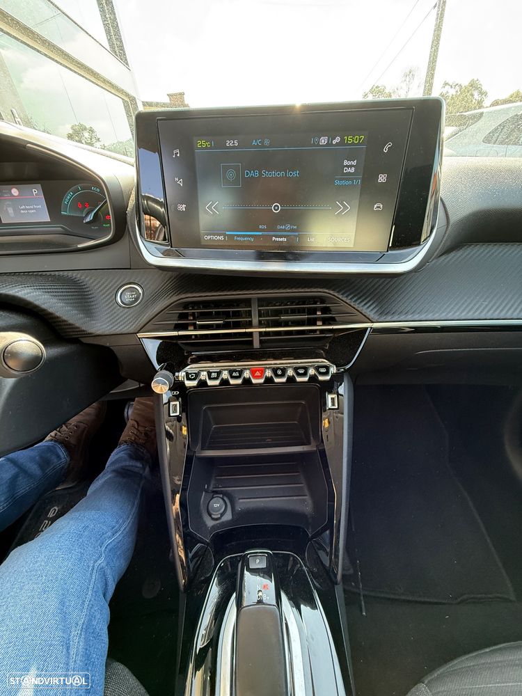 Peugeot e-208 Active Pack - 11