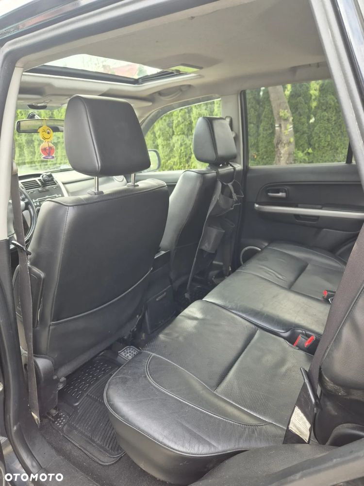 Suzuki Grand Vitara 1.9 DDiS - 11