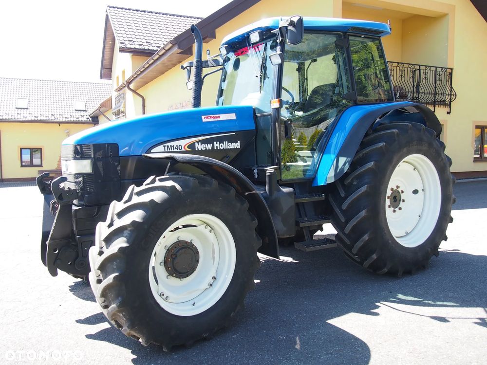 Ciągnik NEW HOLLAND TM 140 2003r