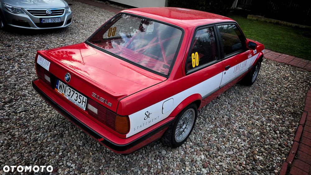 BMW Seria 3 318is - 10