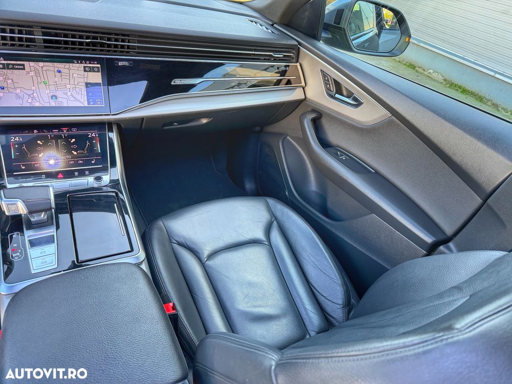 Audi Q8 - 11