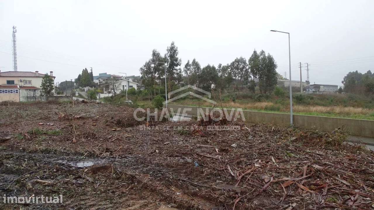 Terreno para construção com 5600m2 - Grande imagem: 3/10