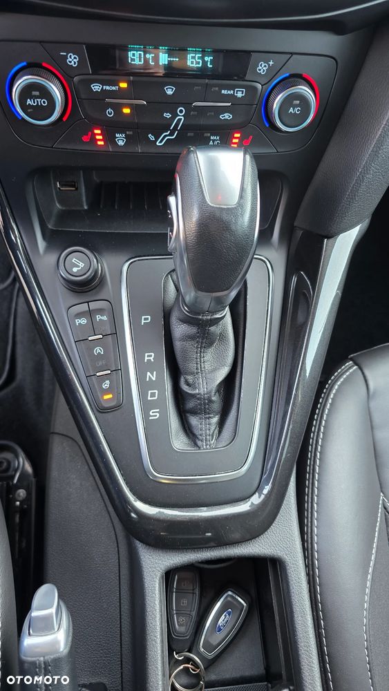 Ford Focus 1.5 EcoBlue Start-Stopp-System TITANIUM X - 37