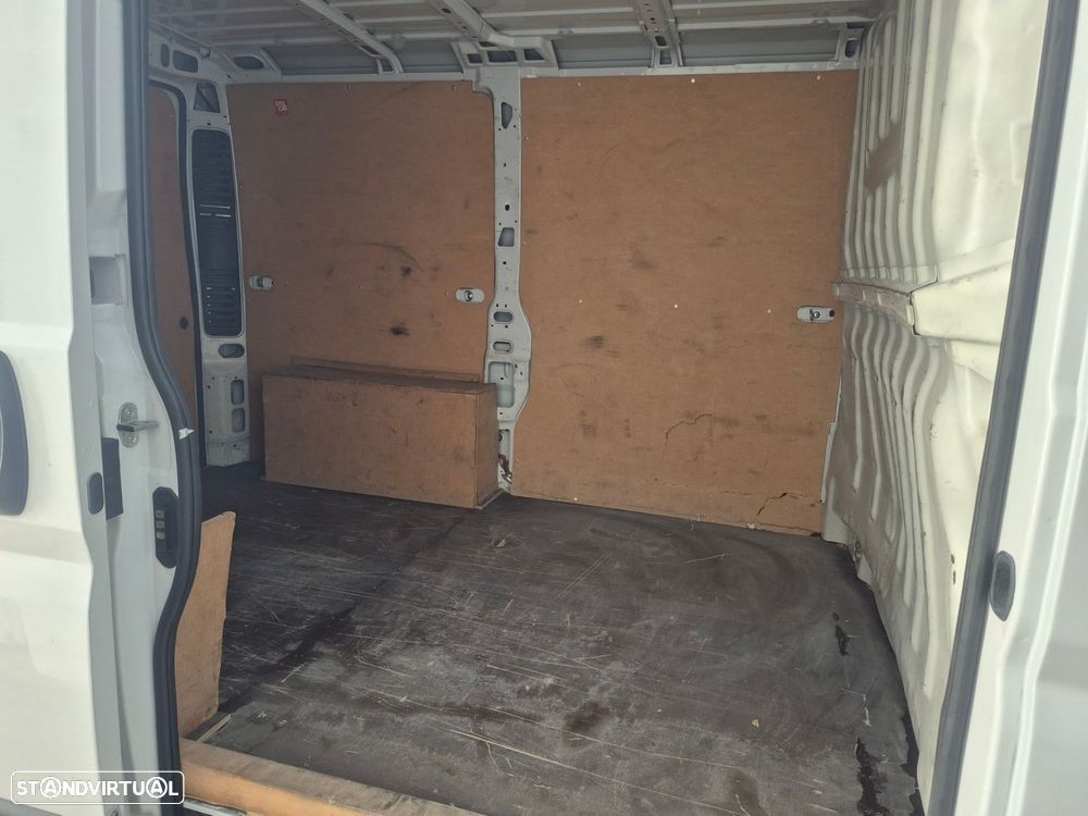 Peugeot Boxer 2.2HDI - 21