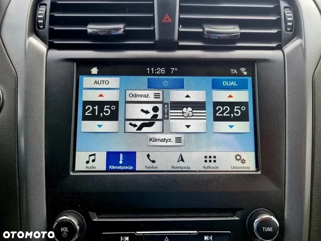 Ford Mondeo 2.0 TDCi Titanium PowerShift - 24