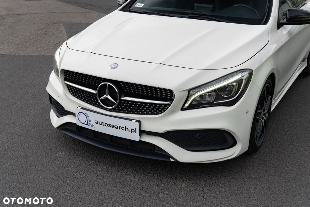 Mercedes-Benz CLA - 37