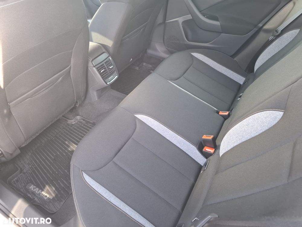 Skoda Kamiq 1.0 TSI Selection - 35