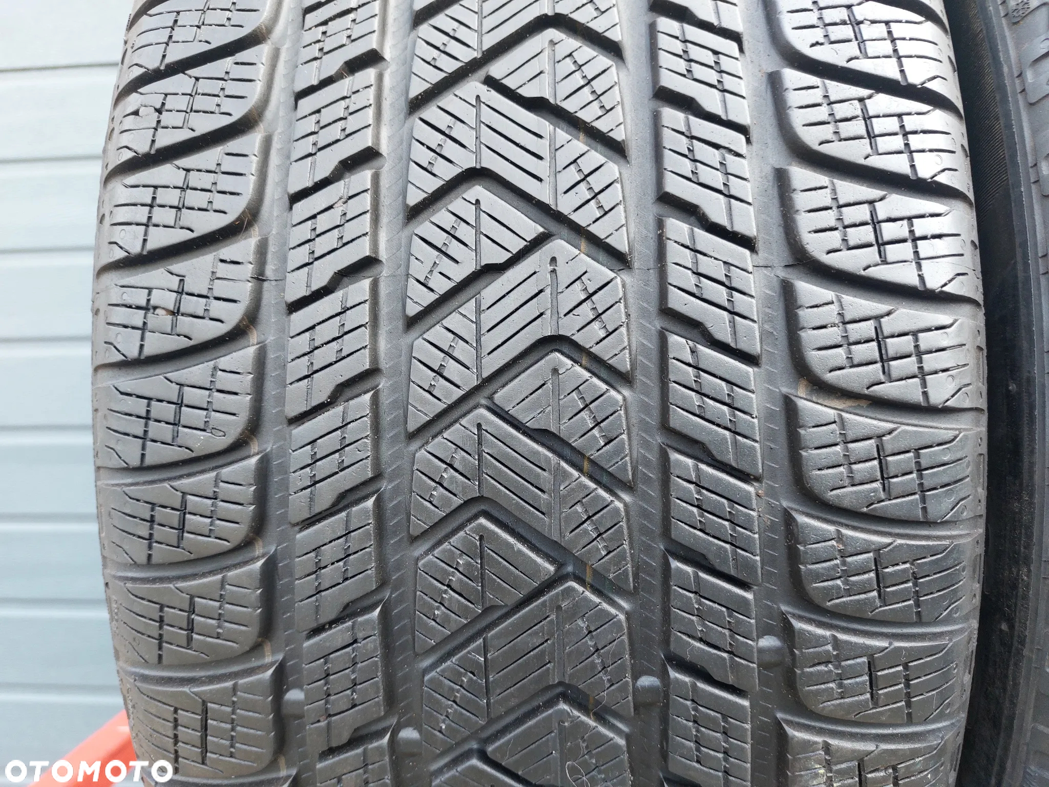 285/45 R20 OPONY ZIMOWE PIRELLI SCORPION DOT17 - 2