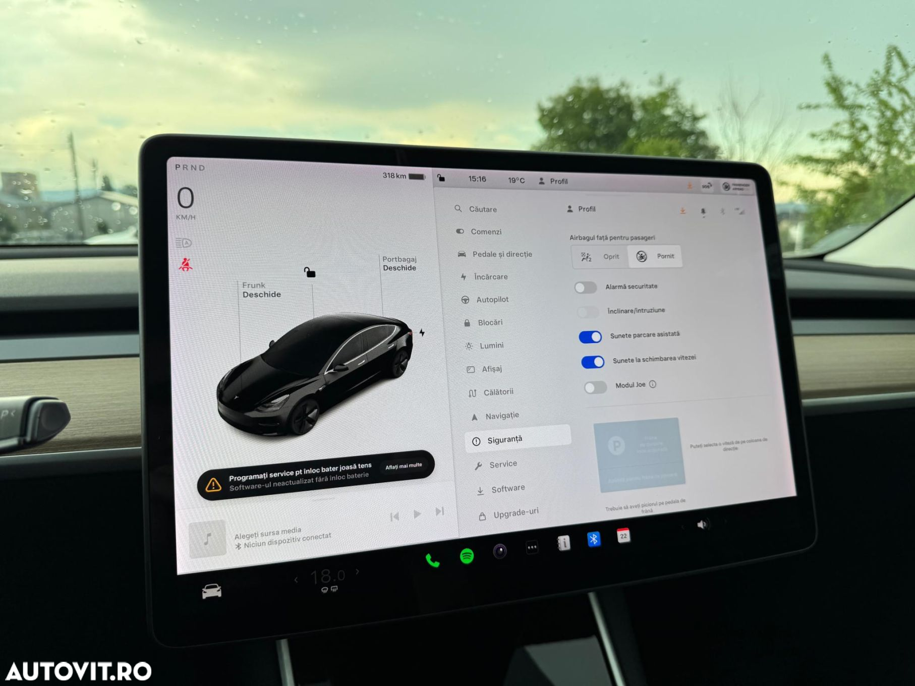 Tesla Model 3 - 19