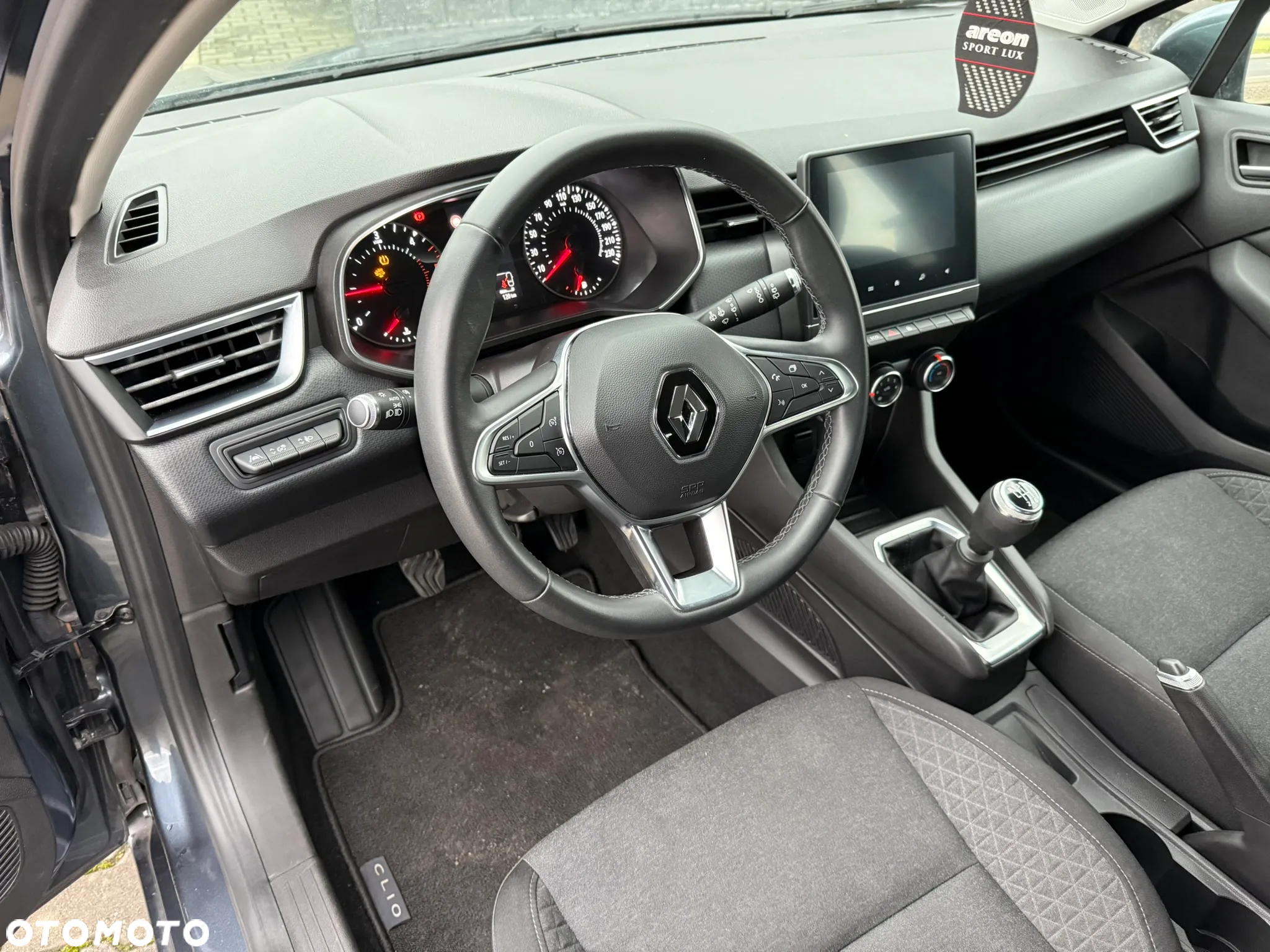 Renault Clio BLUE dCi 85 EXPERIENCE - 15