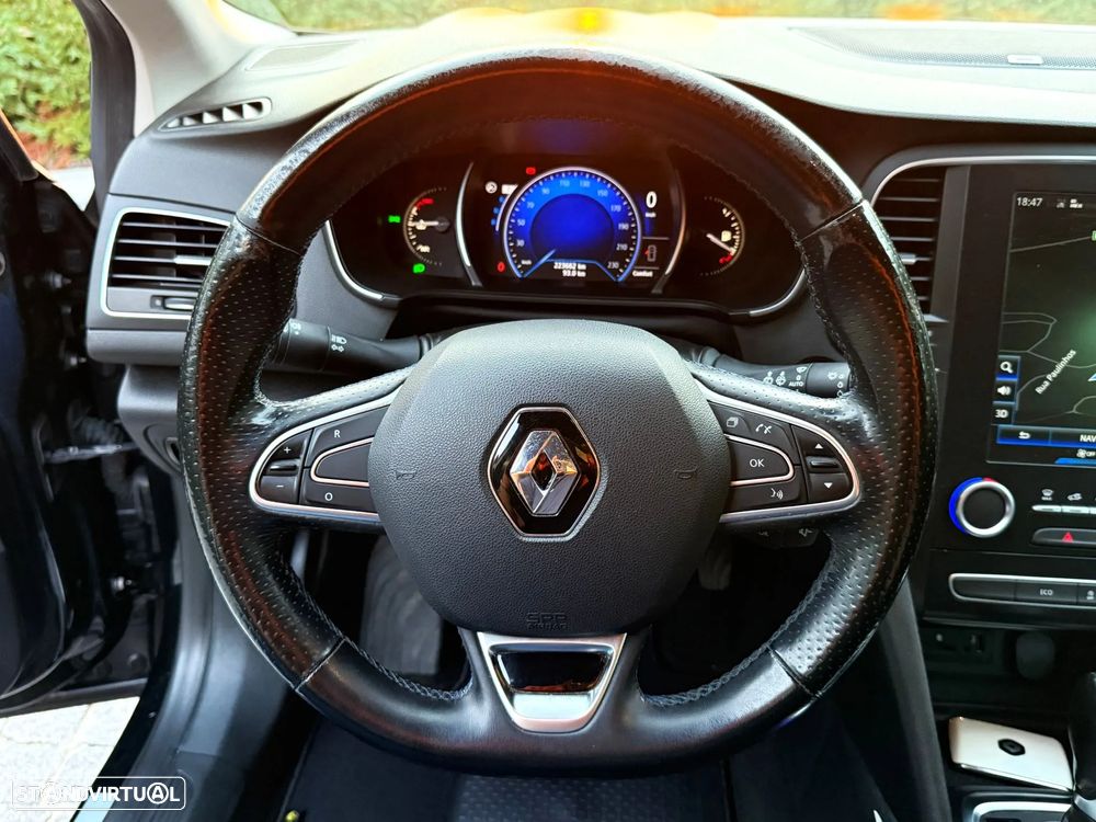 Renault Mégane Break ver-dci-110-fap-edc-bose-edition - 11
