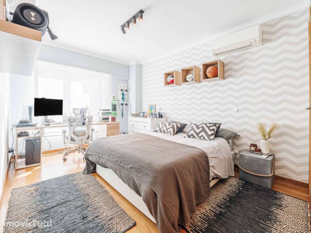 T3 em Telheiras com 155m² | Box para 2 carros | Varanda | Excelente... - Grande imagem: 5/41