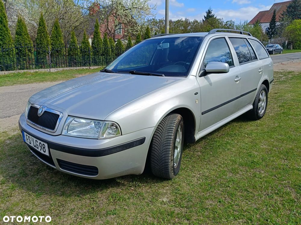 Skoda Octavia - 2