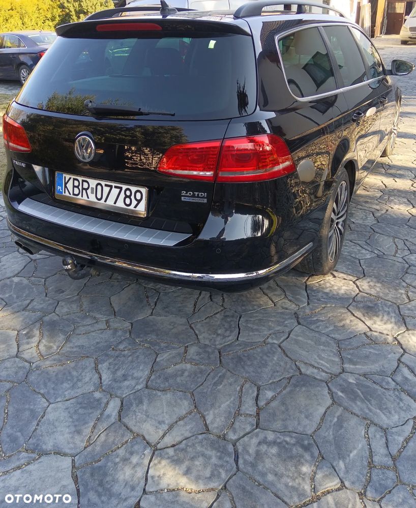 Volkswagen Passat 2.0 TDI Comfortline - 4