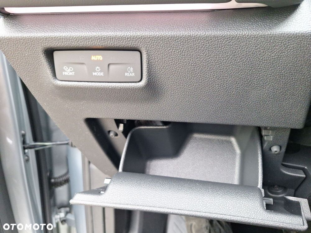 Volkswagen Tiguan 1.5 eHybrid PHEV 150kW Elegance DSG - 35