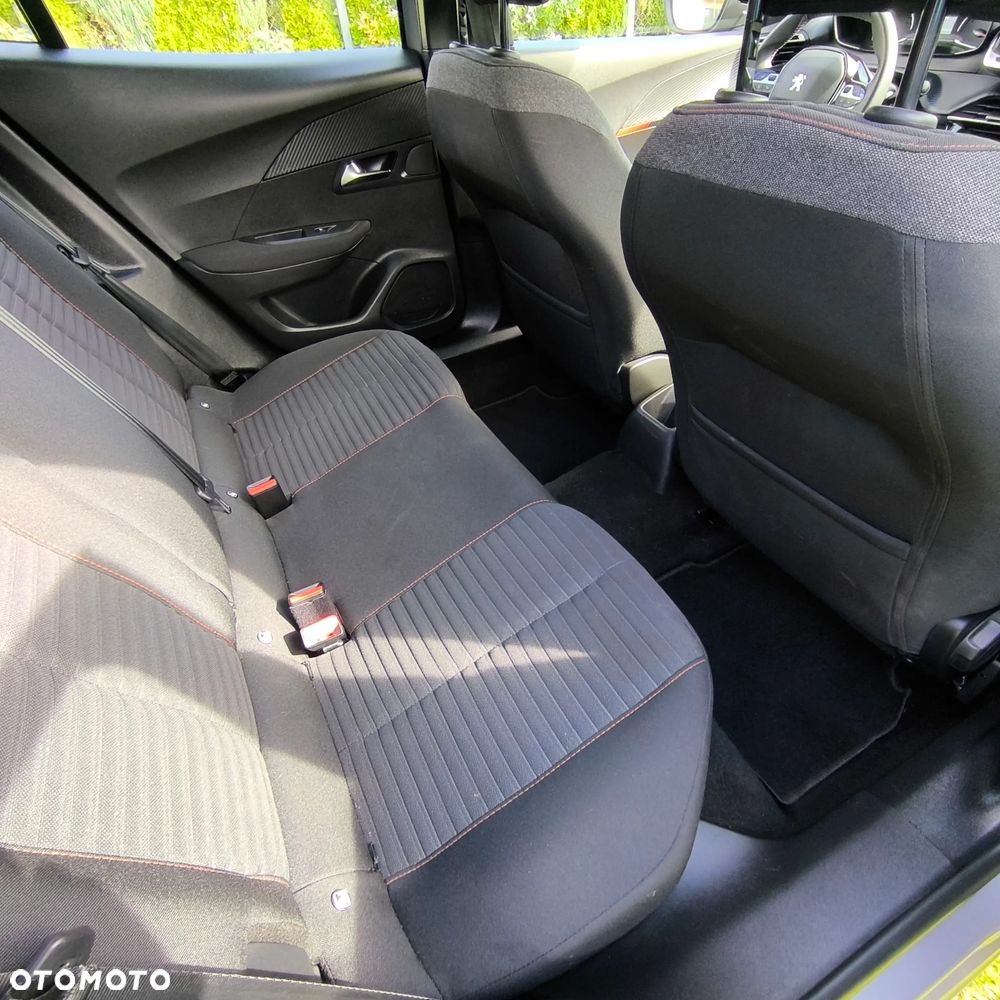 Peugeot 2008 - 17