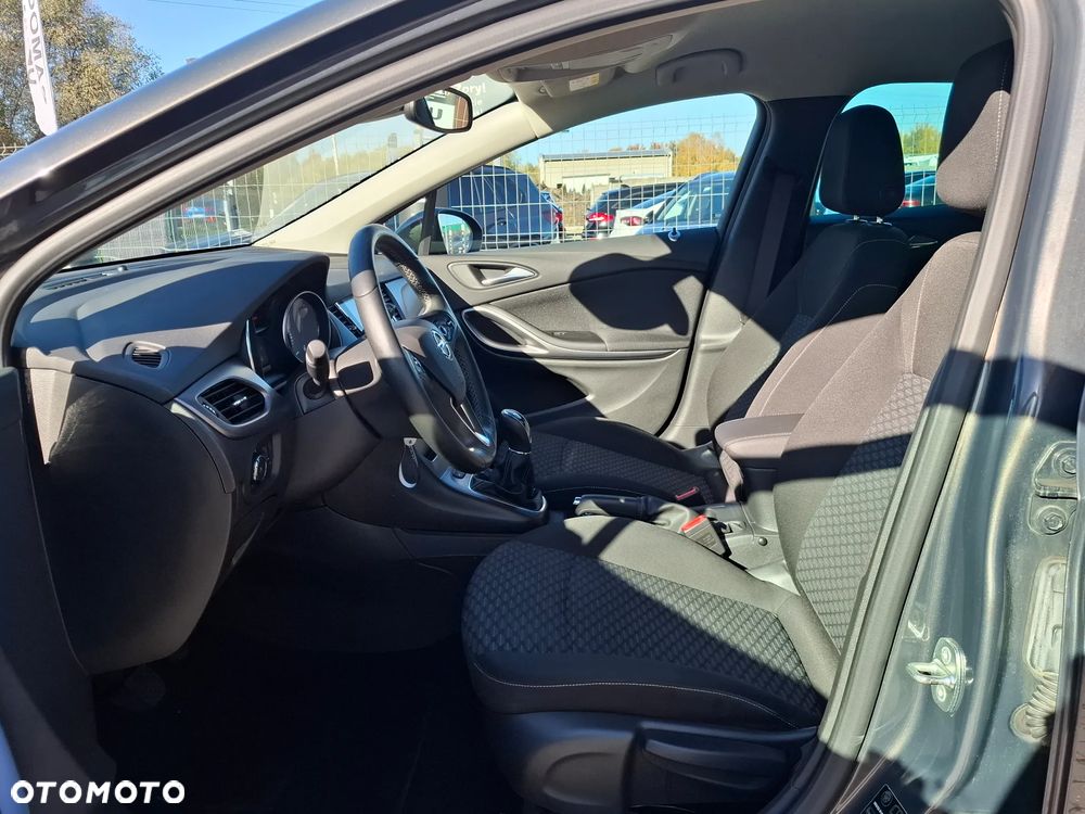 Opel Astra - 20
