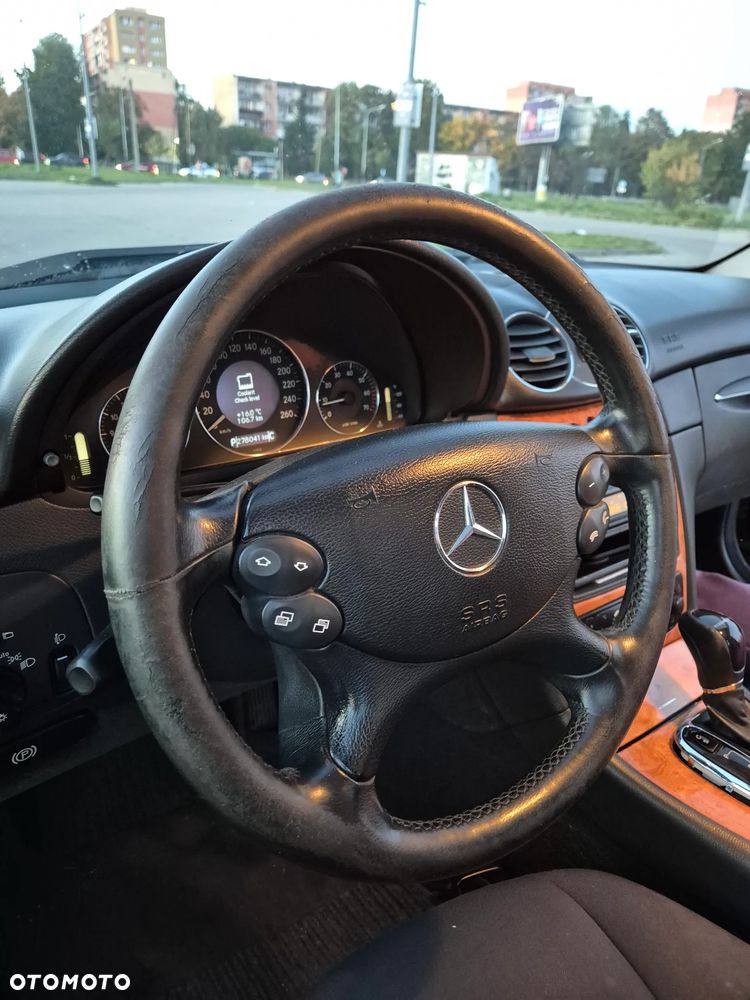 Mercedes-Benz CLK - 29