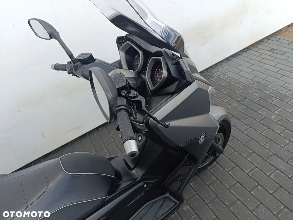 Yamaha X-max - 28