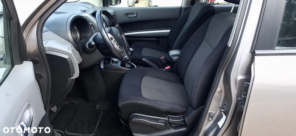 Nissan X-Trail 2.0 dCi 4x4 DPF LE - 16