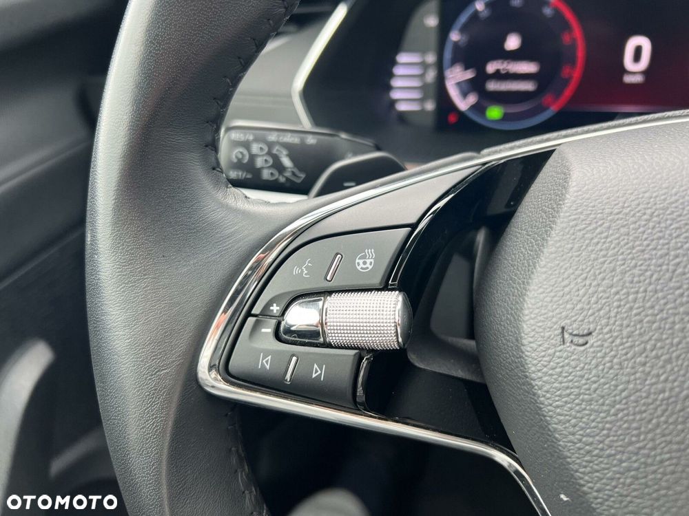 Skoda Octavia 2.0 TDI SCR Style DSG - 22