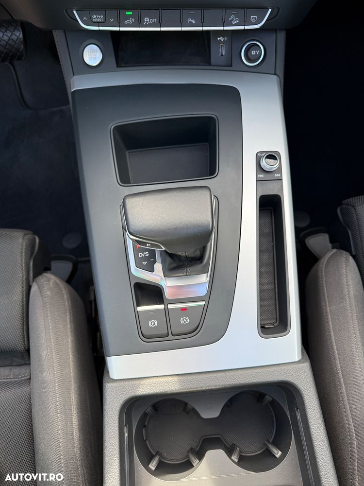Audi Q5 50 TFSI e quattro S tronic design - 34