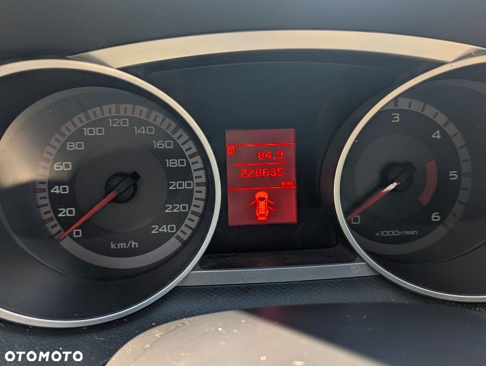 Mitsubishi Outlander 2.0 DID Instyle - 11