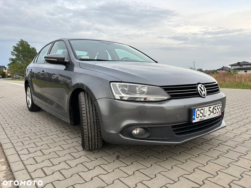 Volkswagen Jetta 1.6 TDI BMT Comfortline - 3