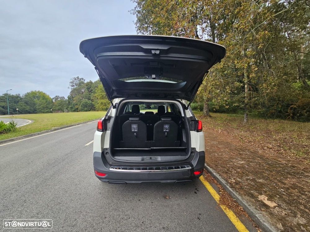 Peugeot 5008 1.5 BlueHDi Allure Pack EAT8 - 24