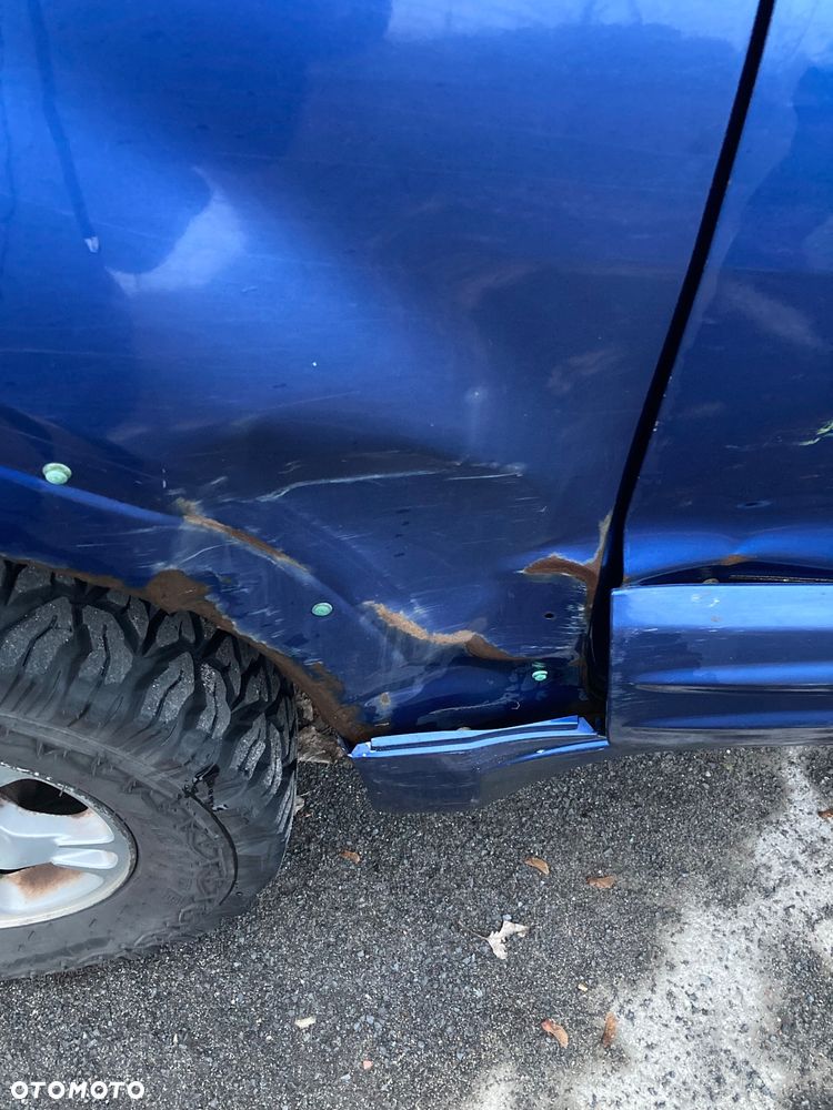 Mitsubishi Pajero - 6