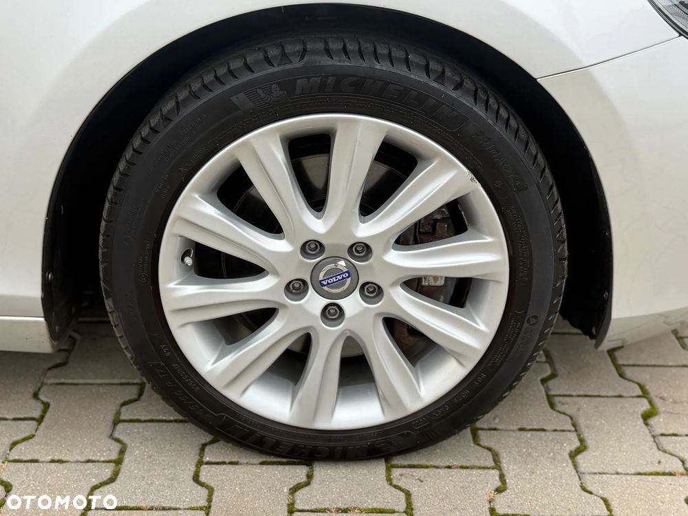 Volvo V40 - 14