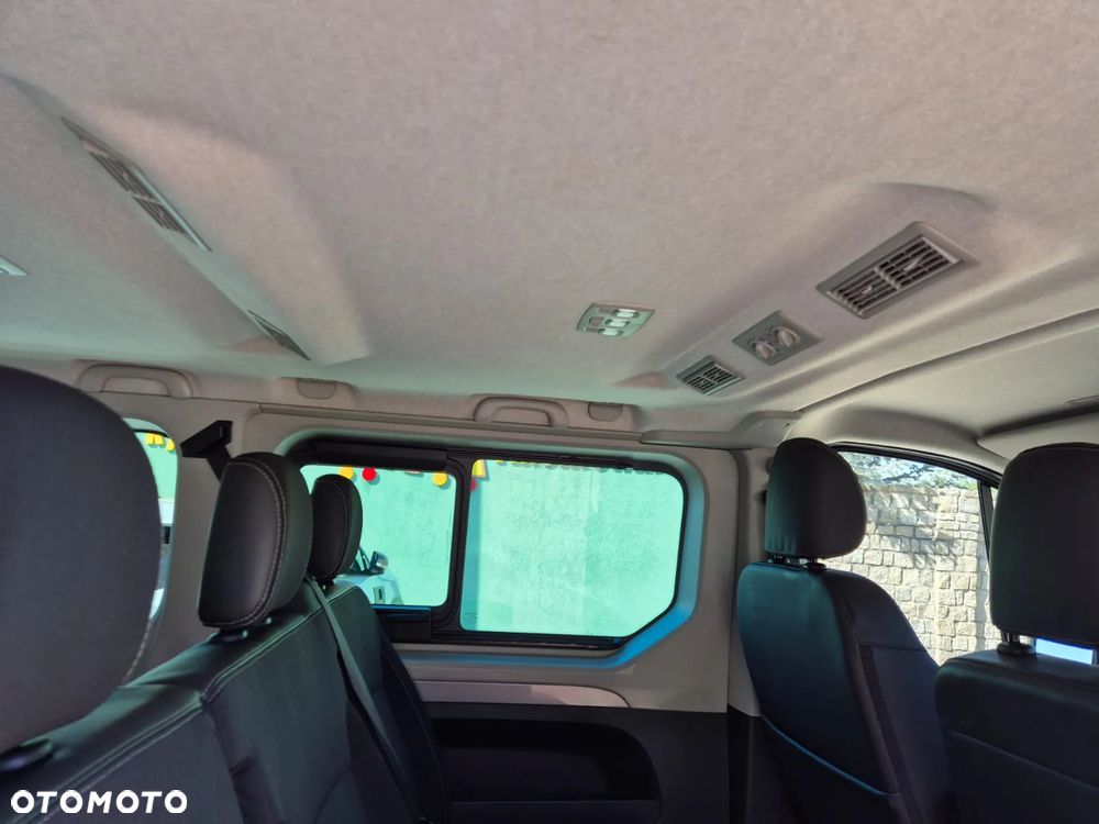 Renault Trafic - 28