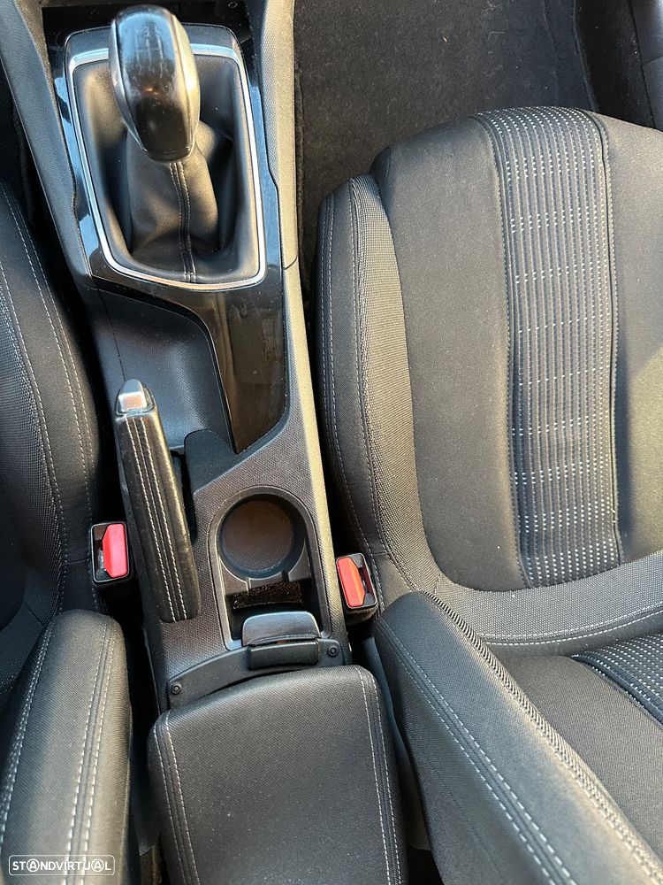 Peugeot 308 HDi FAP 92 Access - 19