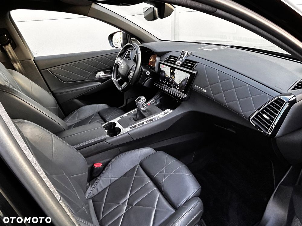 DS Automobiles DS 7 Crossback - 8