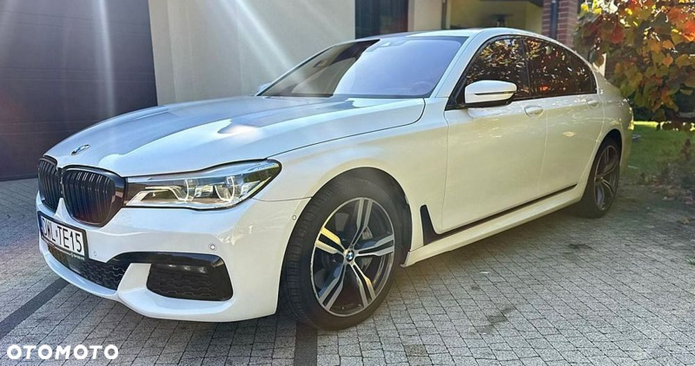 BMW Seria 7 - 36