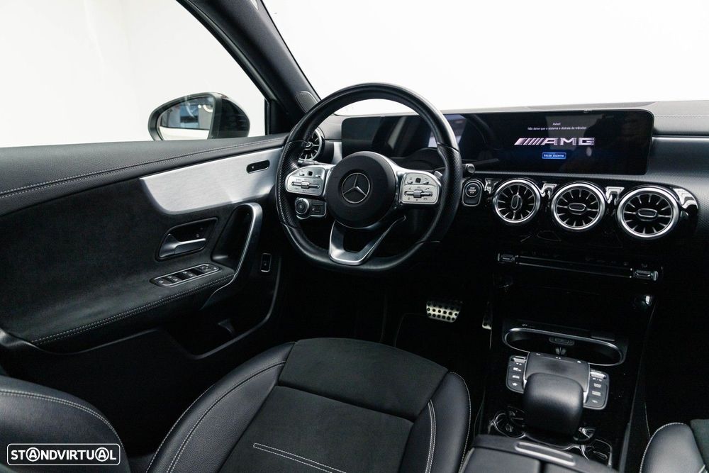 Mercedes-Benz A 250 e AMG Line - 14