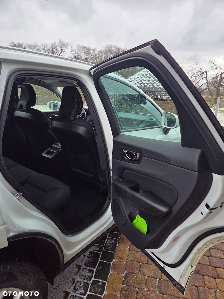 Volvo XC 60 T4 Momentum - 10