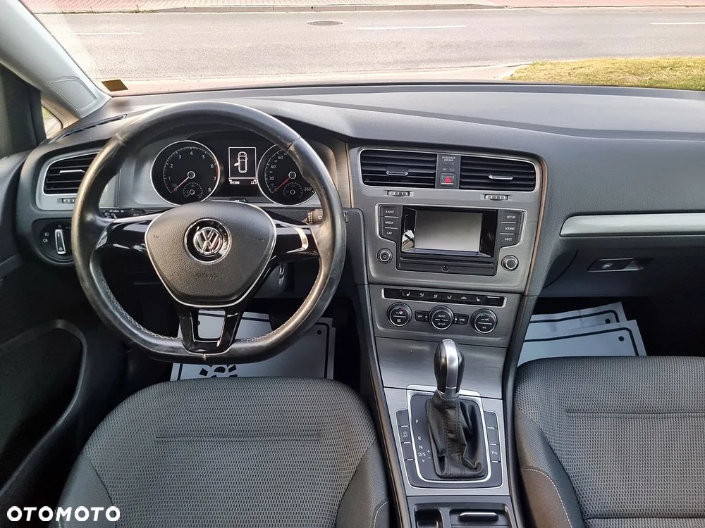 Volkswagen Golf 1.4 TSI Highline DSG - 10