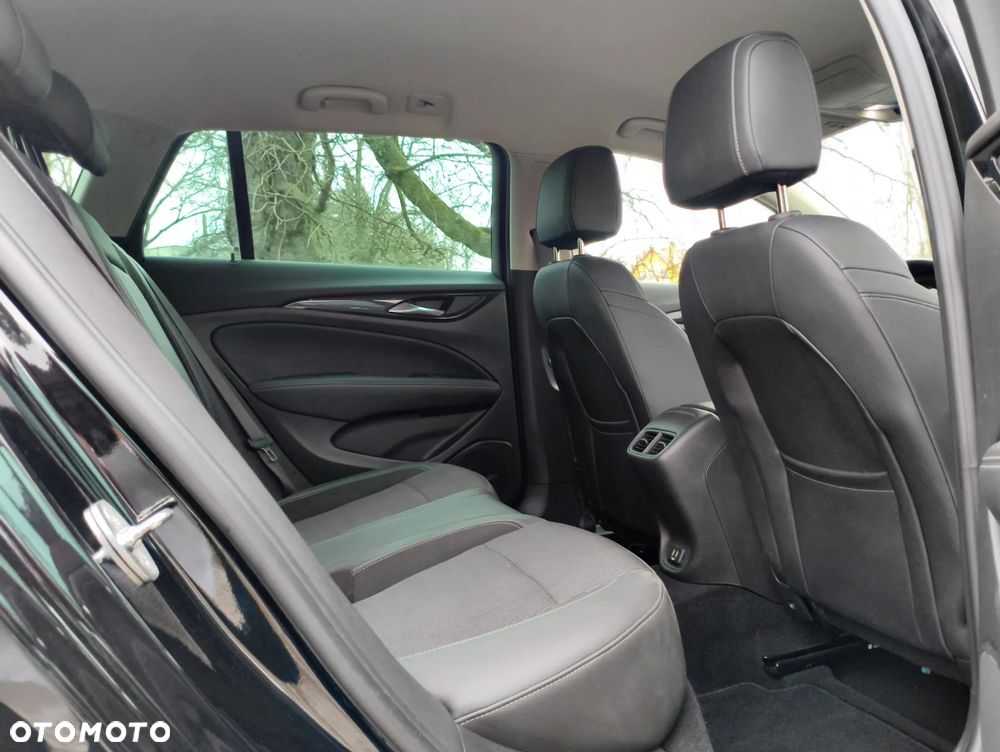 Opel Insignia 2.0 BiTurbo 4x4 Innovation - 7