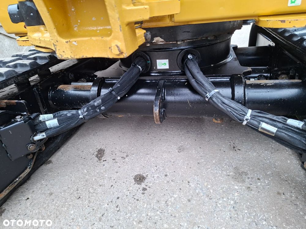Caterpillar 301.8 05A Powertilt klimatyzacja radio - 26