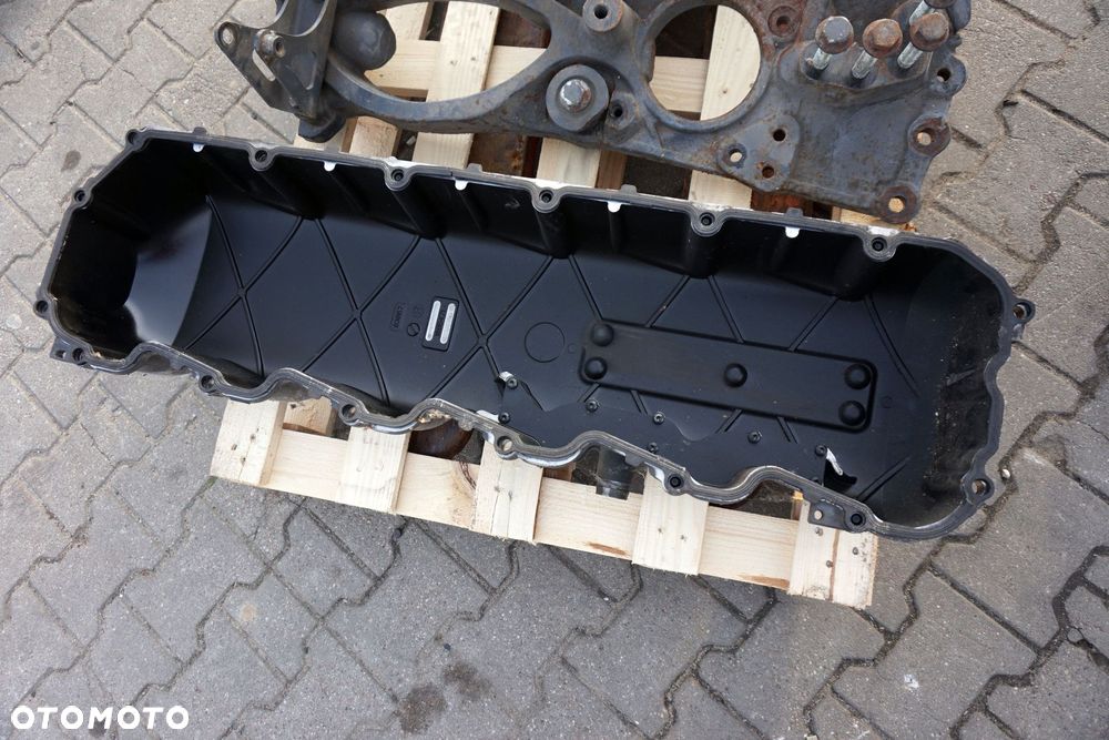 OSŁONA POKRYWA ZAWORÓW XF CF EURO 6 KM 1885471 EURO 6 DAF - 2