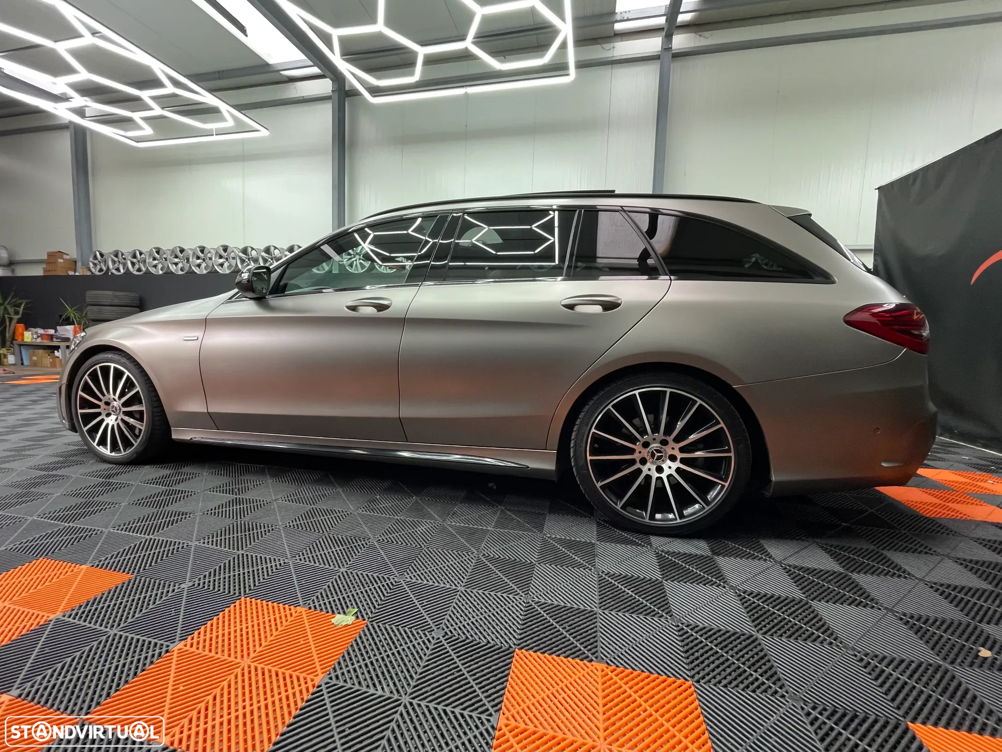 Mercedes-Benz C 300 de AMG Line - 14