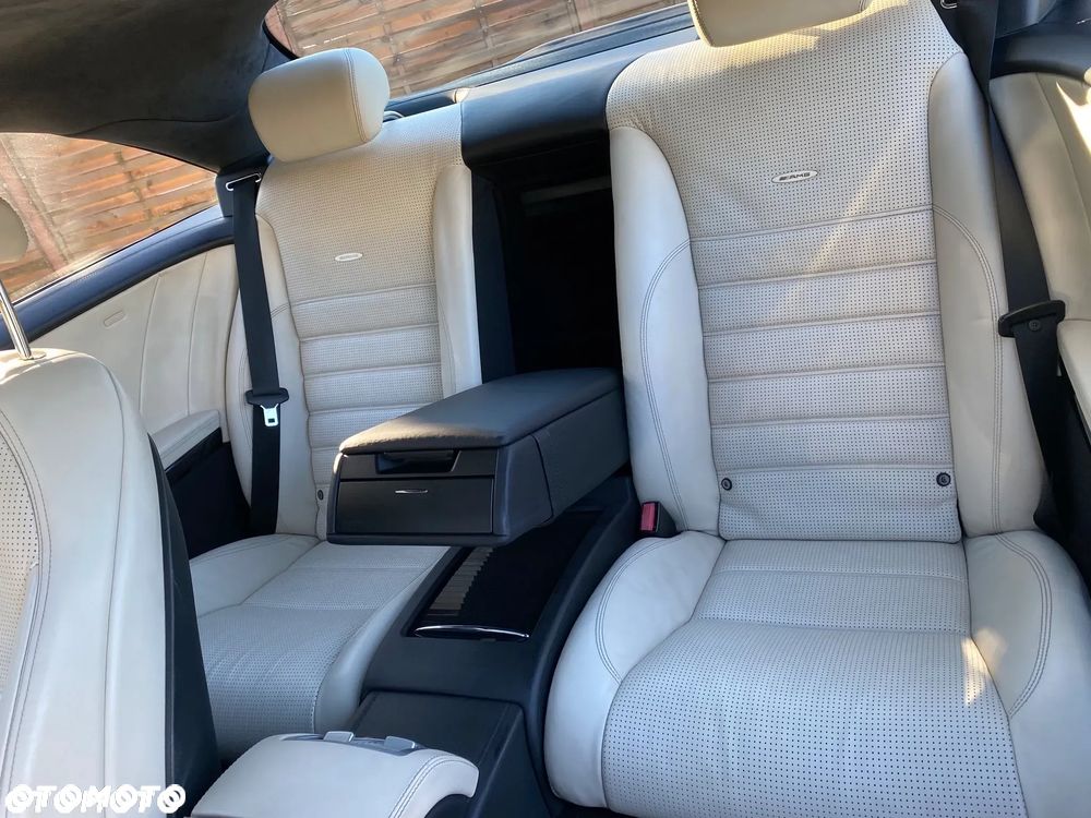 Mercedes-Benz CL 63 AMG - 13