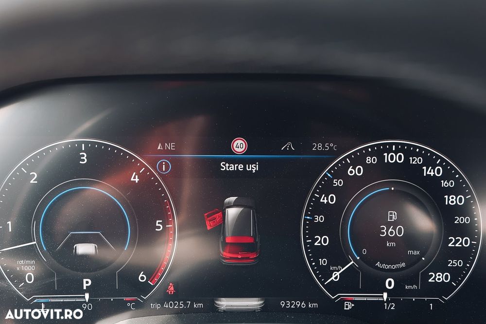 Volkswagen Touareg V6 TDI 4MOTION Elegance - 7
