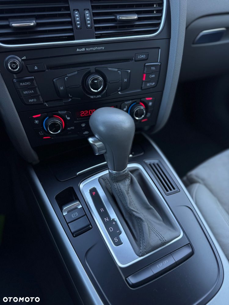 Audi A4 Avant 2.0 TDI Multitronic - 26