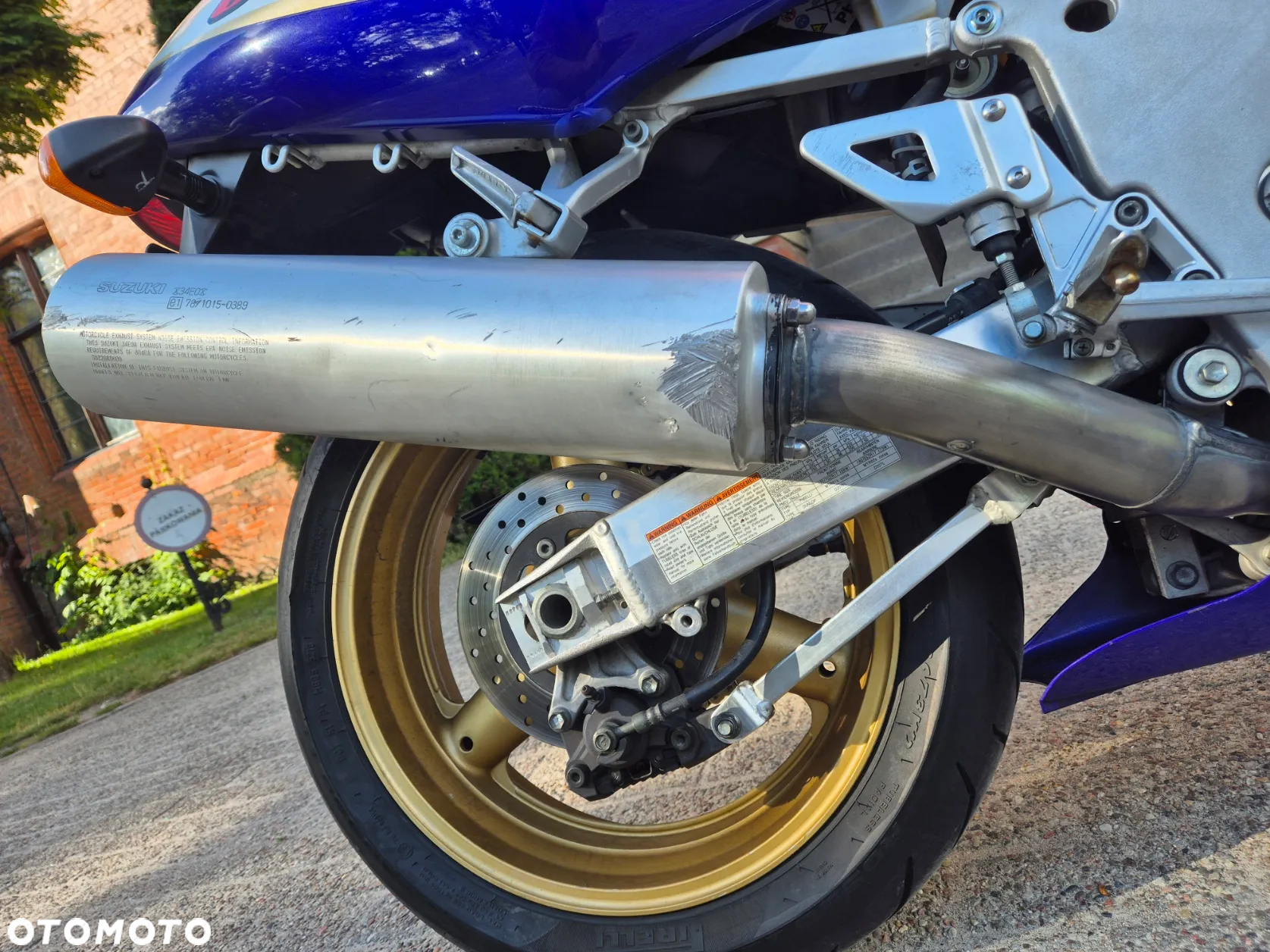 Suzuki GSX-R - 17